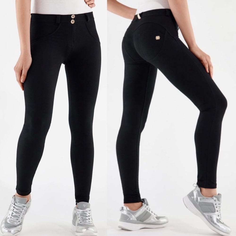 Freddy WR UP Black Pants Womens‎ Size Medium Butt Lift Leggings Mid Rise Minimal